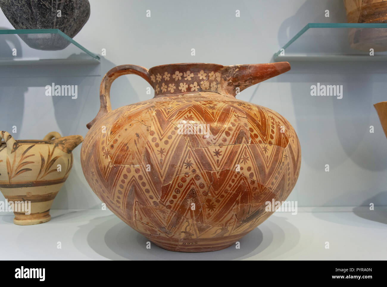 Große Kanne von Sklavokambos, nirou Chani (1500-1450 v. Chr.), das archäologische Museum von Heraklion, Heraklion (irakleio), Irakleio Region, Kreta (Kriti), Music Stockfoto