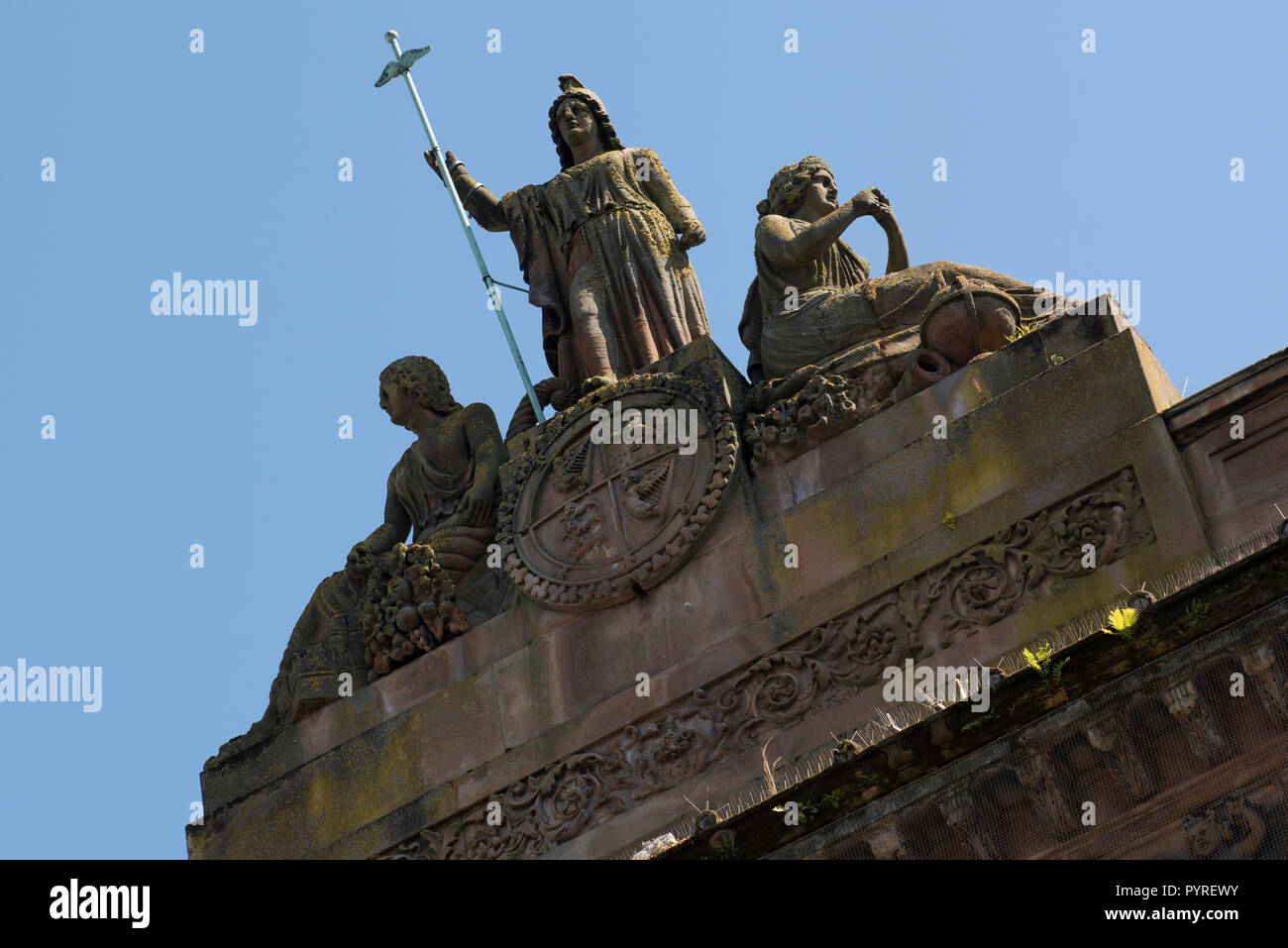 Der ehemalige Sitz der Ulster Bank, jetzt der Kaufmann Hotel, im Cathedral Quarter, Belfast, County Antrim, Nordirland, Großbritannien. Stockfoto