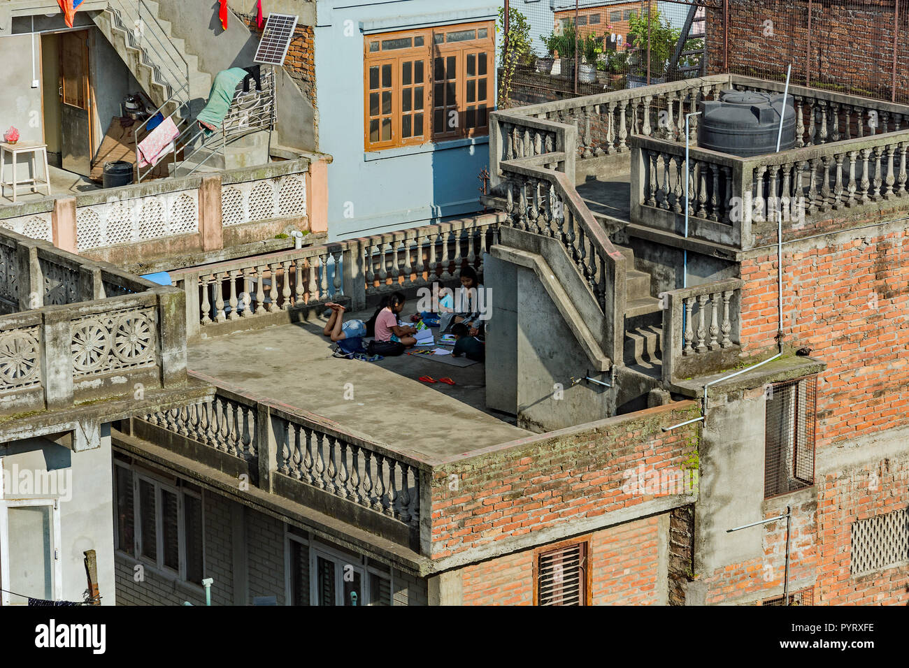 Dachterrasse Studie Sitzung, Kathmandu, Nepal Stockfoto