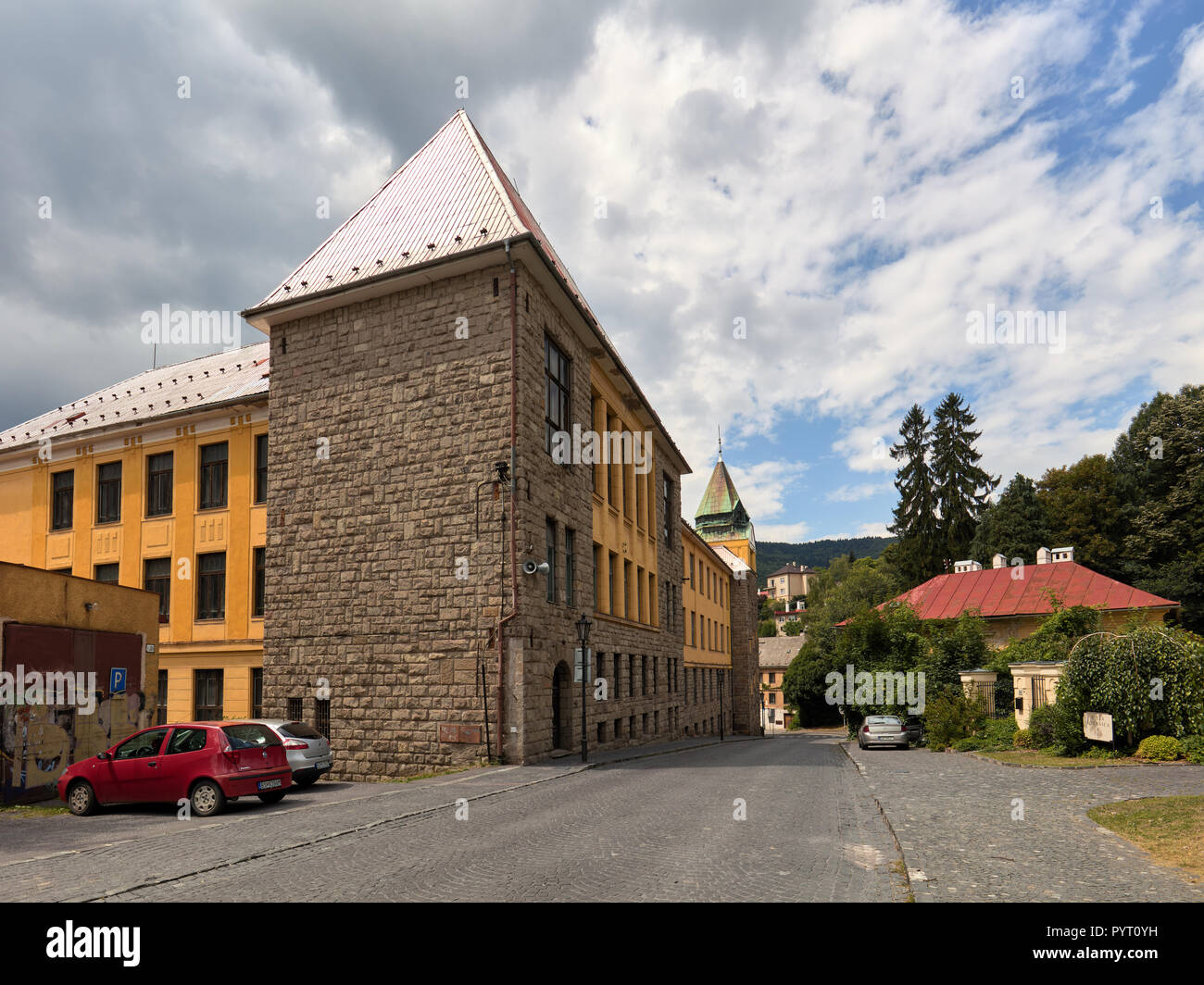 Straße in Banska Stiavnica, Slowakei Stockfoto