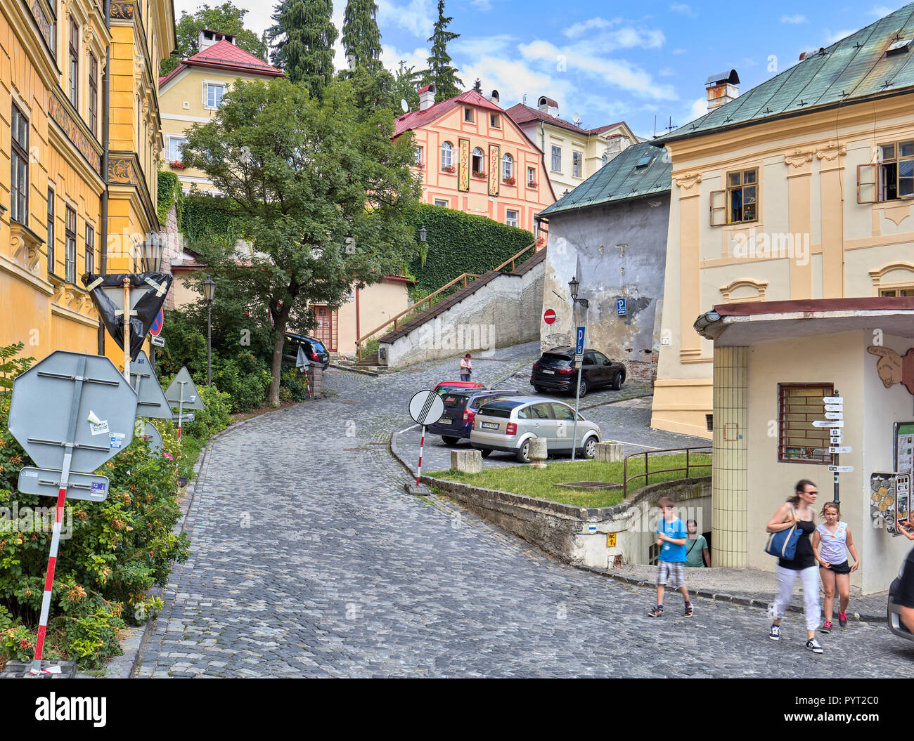 Dolna ruzova Straße in Banska Stiavnica, Slowakei Stockfoto