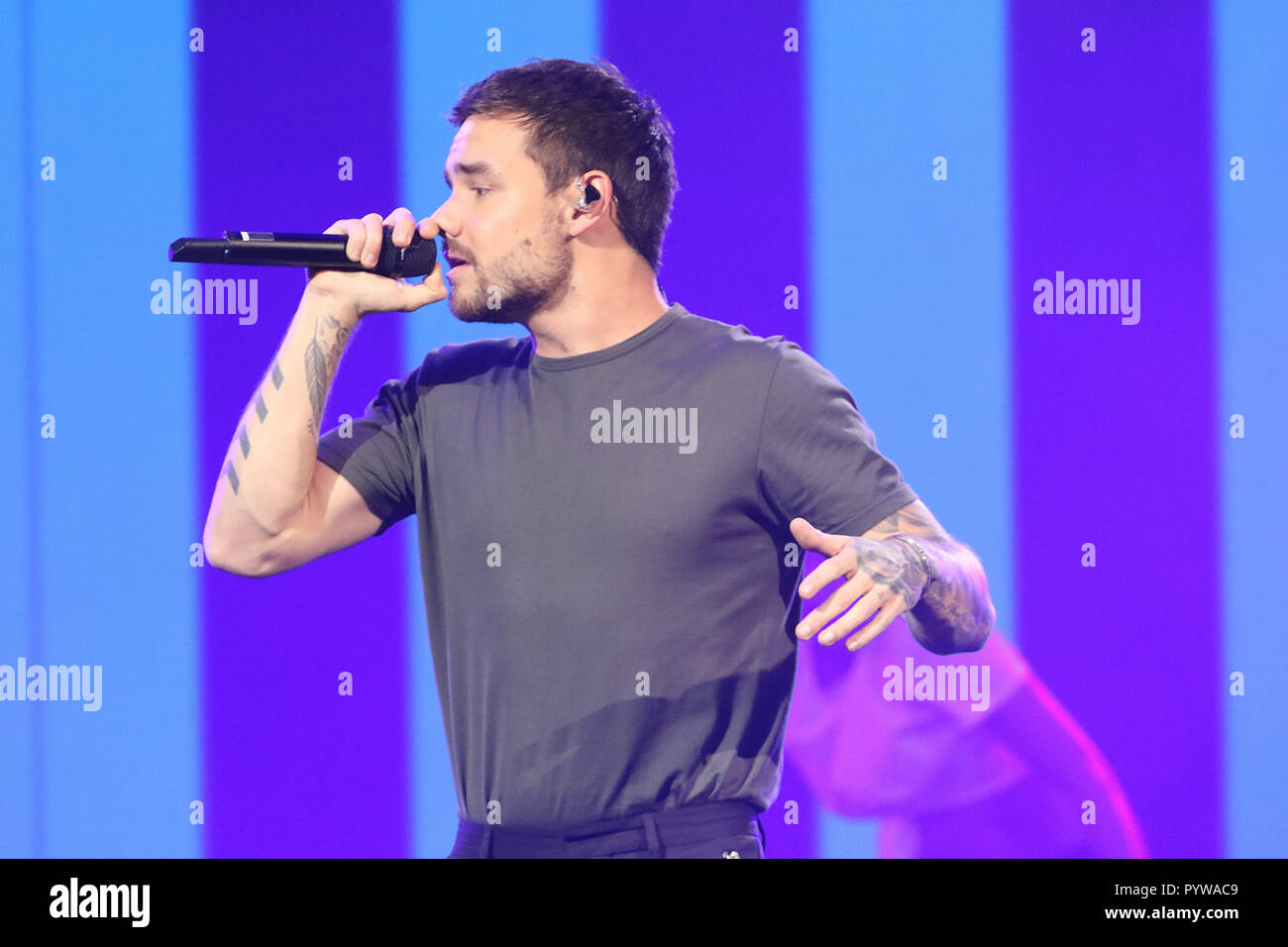 London, Großbritannien. 30 Okt, 2018. Liam Payne, Westfield London 10 Jahr Geburtstag feiern, Westfield Square, Westfield London, Shepherds Bush, London, UK, 30. Oktober 2018. Credit: Rich Gold/Alamy leben Nachrichten Stockfoto