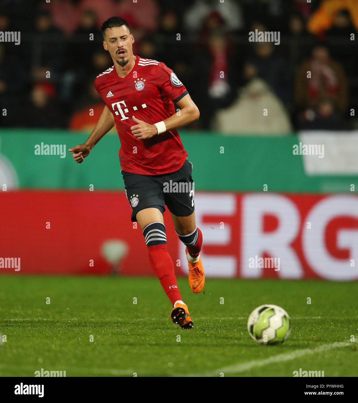 Furth im Wald, Deutschland. 30 Okt, 2018. firo: 30.10.2018 Fußball, Saison 2018/2019, DFB-Pokal, Pokal, SV Rodinghausen - FC Bayern München 1:2 Single Action, Sandro Wagner | Verwendung der weltweiten Kredit: dpa/Alamy leben Nachrichten Stockfoto