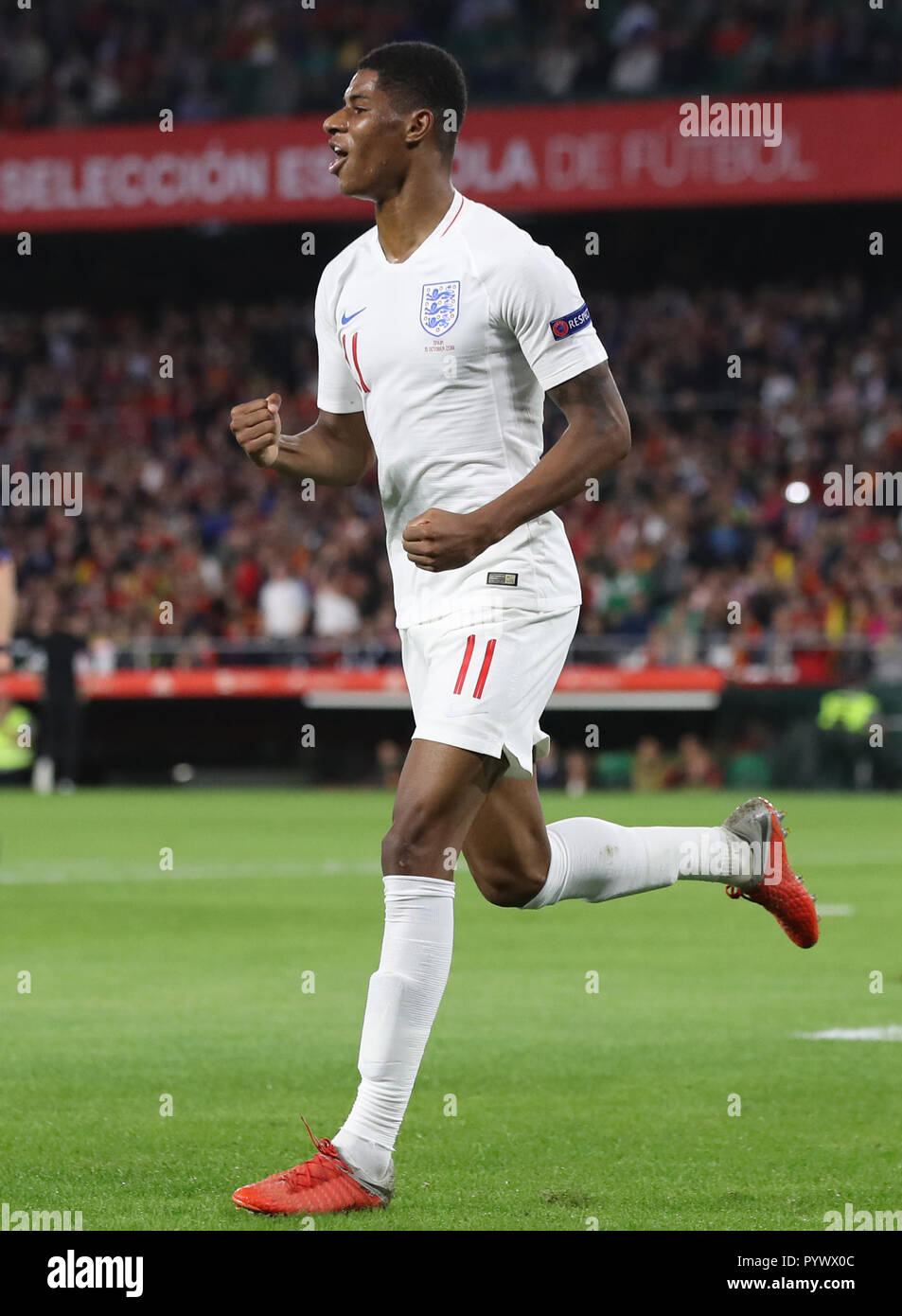 England's Marcus Rashford feiert zweiten Ziel seiner Seite des Spiels zählen während der Nationen Liga Spiel bei Benito Villamarin Stadium, Sevilla. Stockfoto