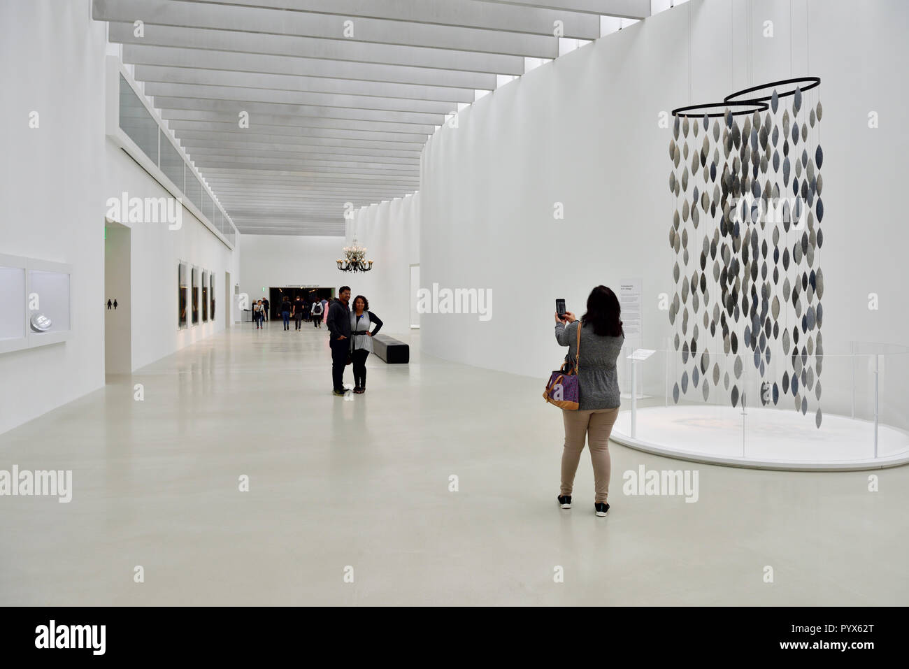 Inside Galerie Platz für Glas Kunst bei Corning Museum für Glas, Corning, Finger Lake Region, New York, USA Stockfoto