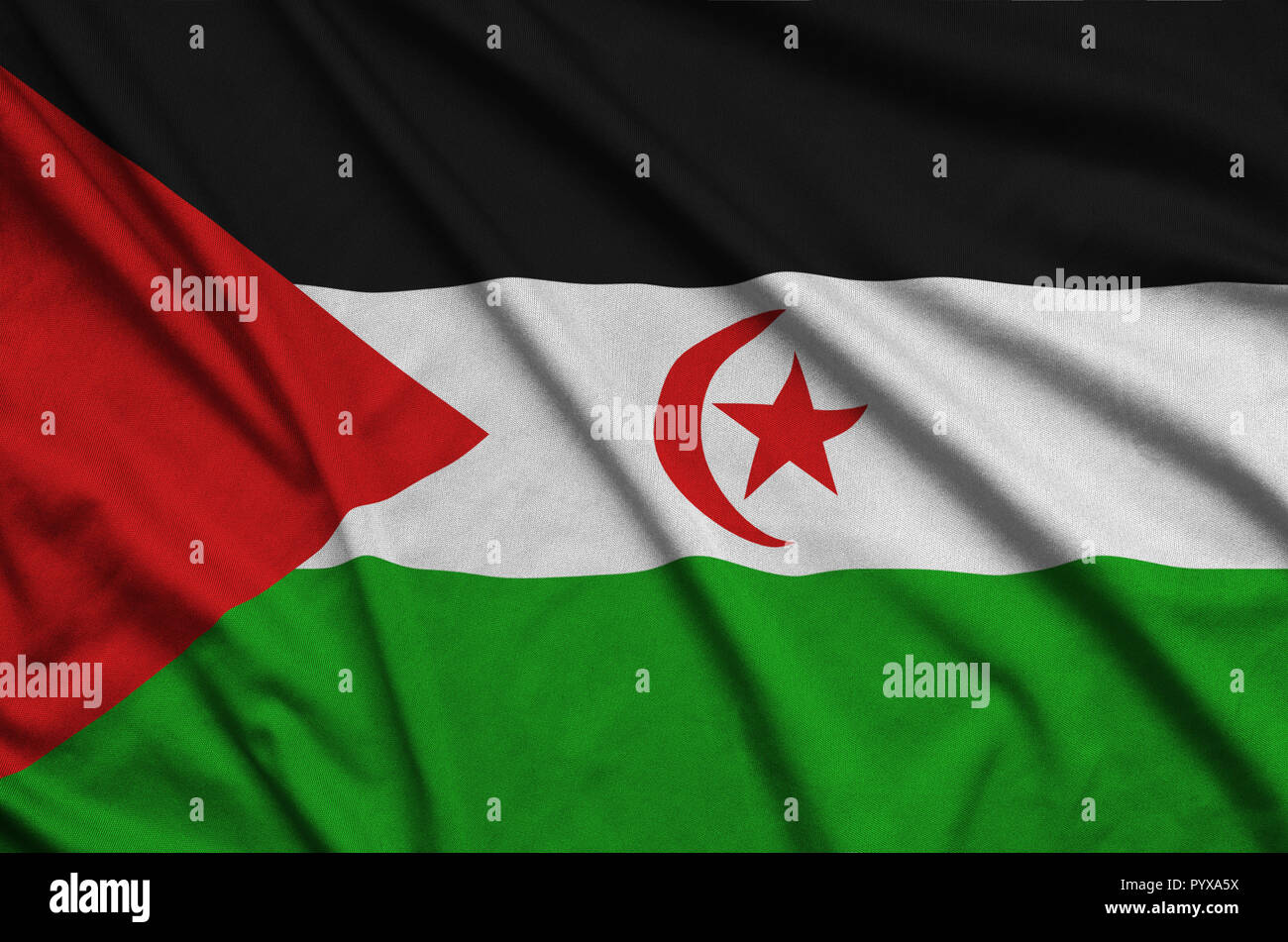 Westsahara Flagge ist auf einem Sport tuch Stoff mit vielen Falten dargestellt. Sport Team winken Banner Stockfoto