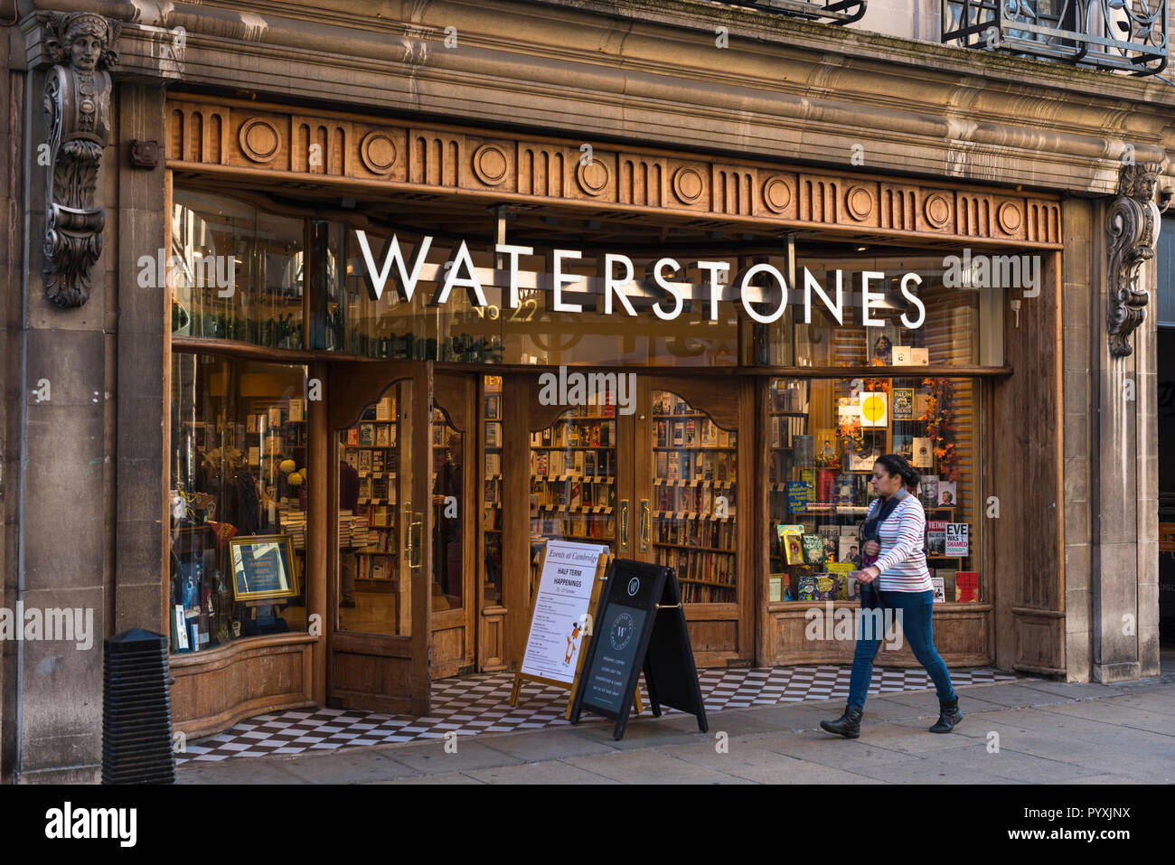Waterstones Buchhandlung auf Sussex st, das Stadtzentrum von Cambridge, England, UK. Stockfoto