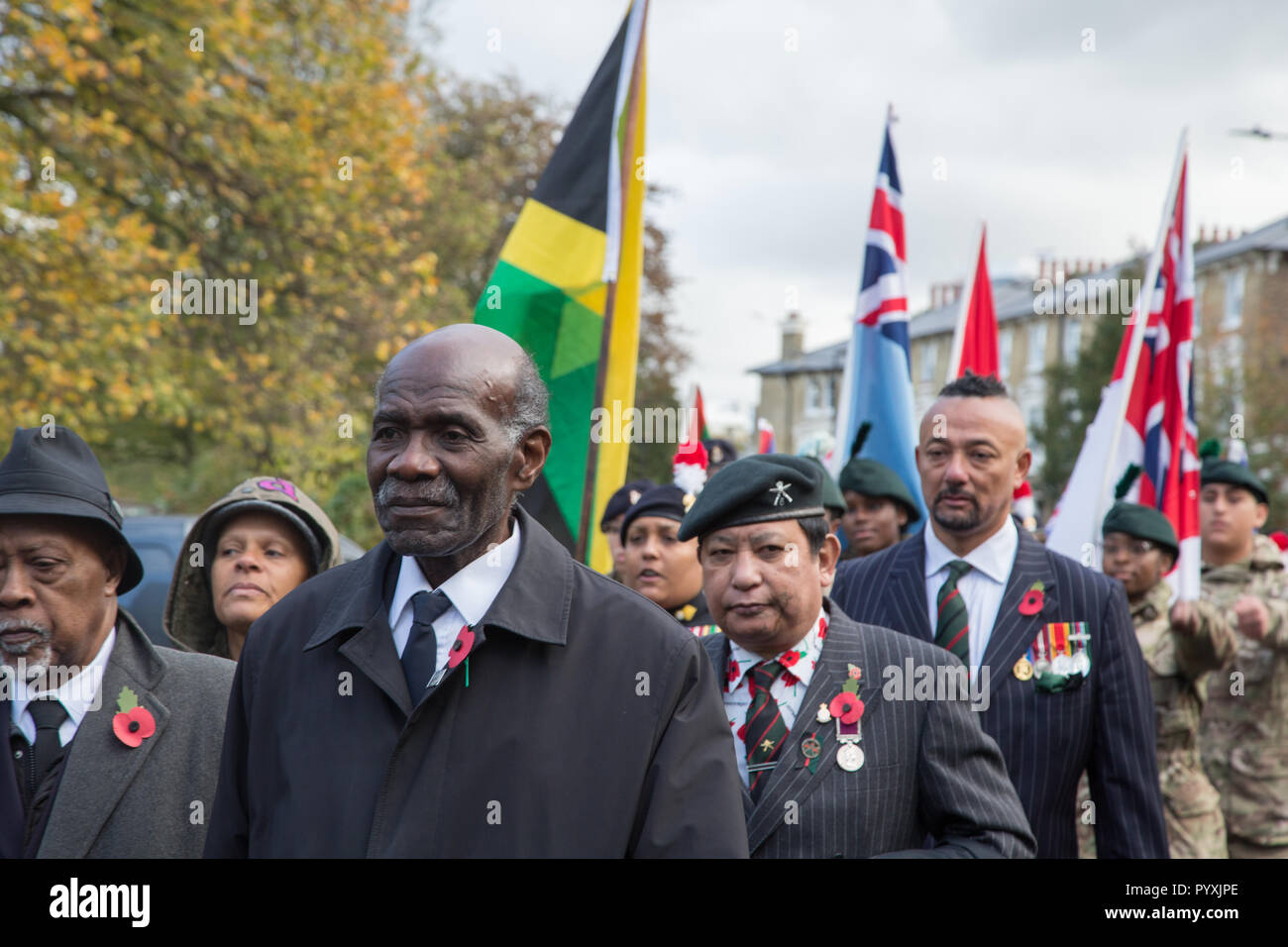 London, GB, 29. Oktober West Indian Assn Servicepersonal März Vergangenheit im Gedächtnis von Veteranen aus den Westindischen Inseln, Afrika und die commomwealth. Stockfoto