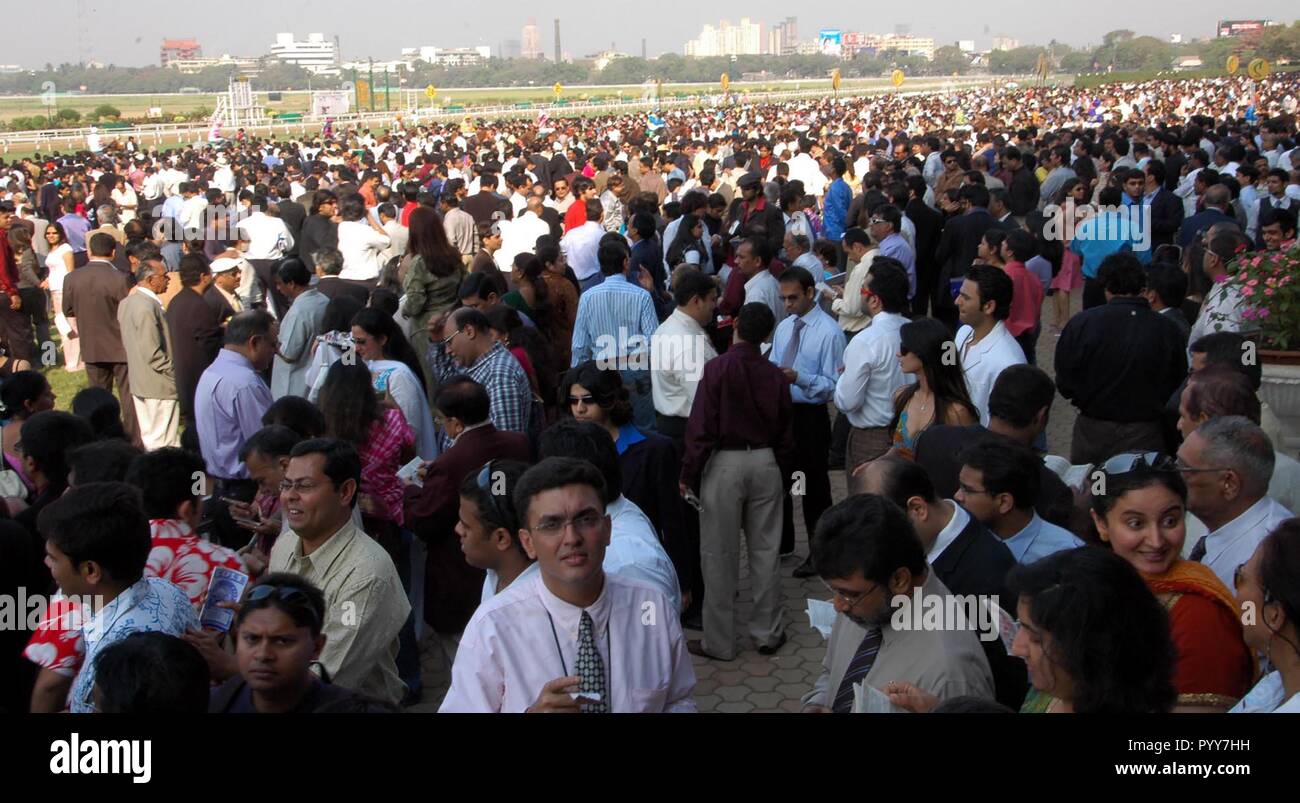 Menschen in McDowell Indischer Derby, Mahalaxmi Race Course, Mumbai, Maharashtra, Indien, Asien Stockfoto