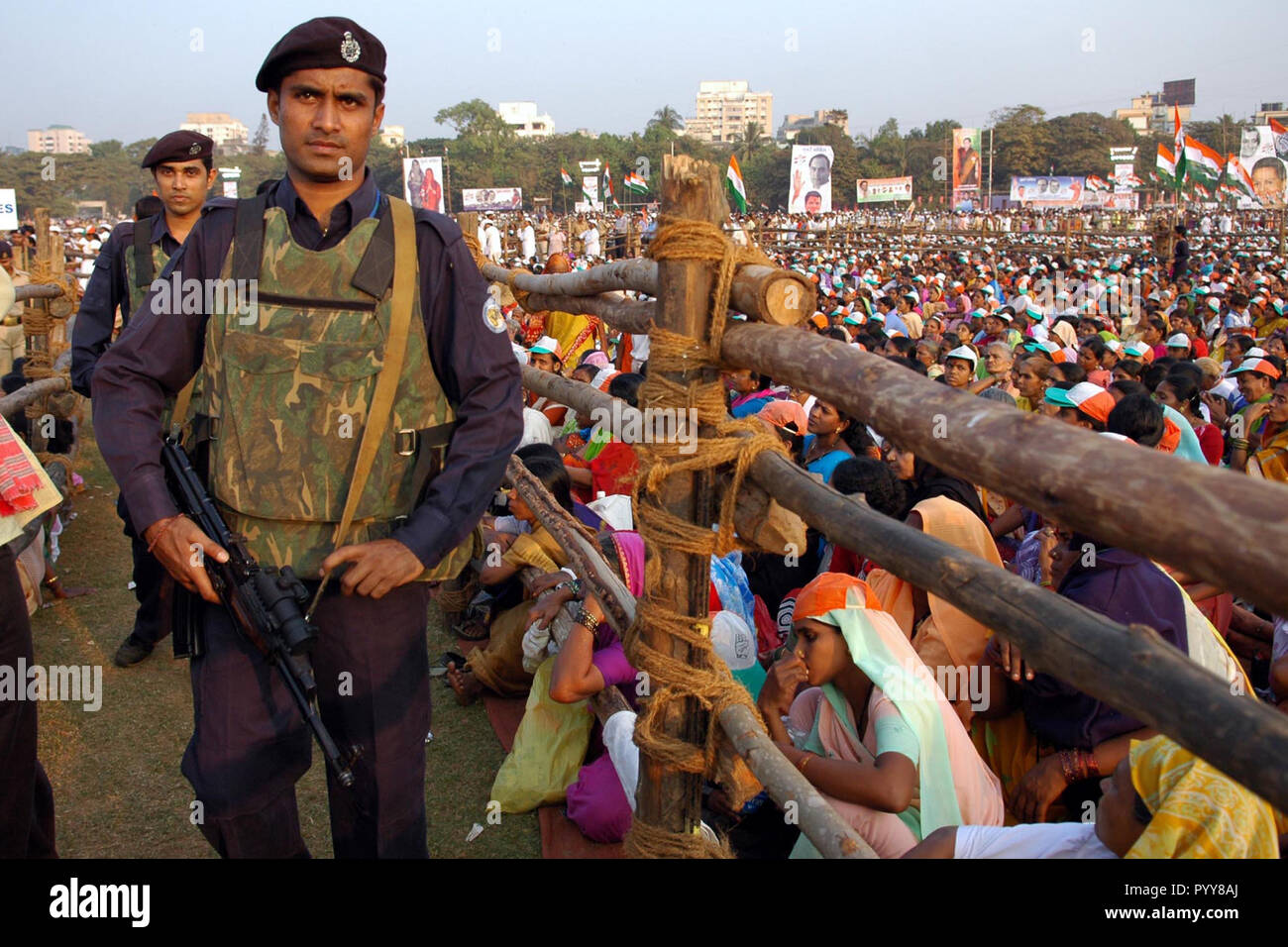 Sicherheit für Sonia Gandhi Kongress Präsident bei Shivaji Park, Mumbai, Maharashtra, Indien, Asien Stockfoto