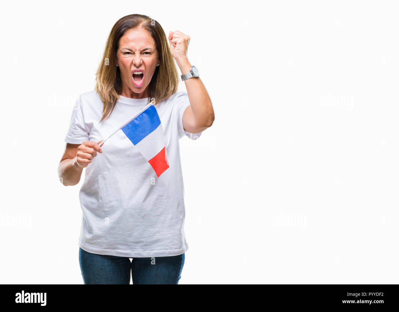 Mittleres Alter Hispanic woman holding Flagge Frankreichs über isolierte Hintergrund genervt und frustriert schrie mit Zorn, verrückt und schreien mit angehobenem ha Stockfoto