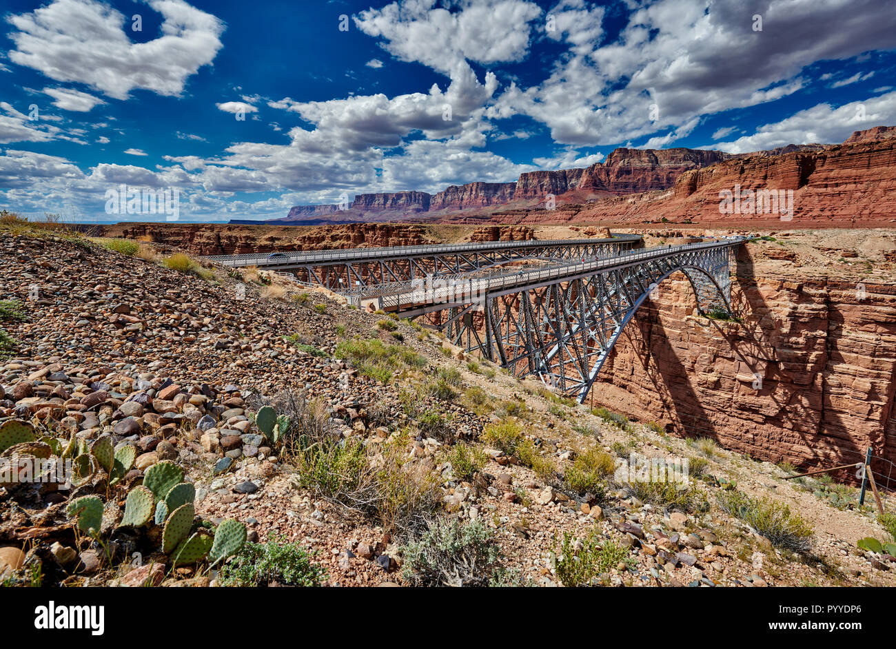 Navajo Bridge, Marble Canyon und Vermillion Cliffs, Arizona, USA, Nordamerika Stockfoto