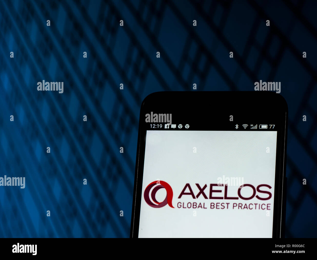 AXLOS Global Best Practice Logo auf dem Smartphone angezeigt. AXLOS ist es, Fachleute in Projekt Management, IT Service Management und cyber Widerstandsfähigkeit effektiver mit Best-practice-Zertifizierungen und Anleitung. Stockfoto