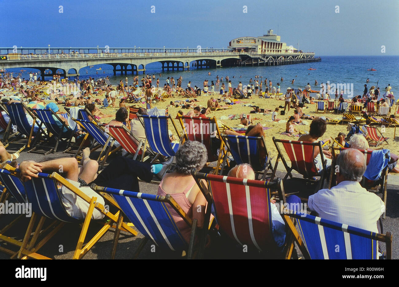 Pier von Bournemouth, Dorset, England, UK. Ca. 80er Stockfoto
