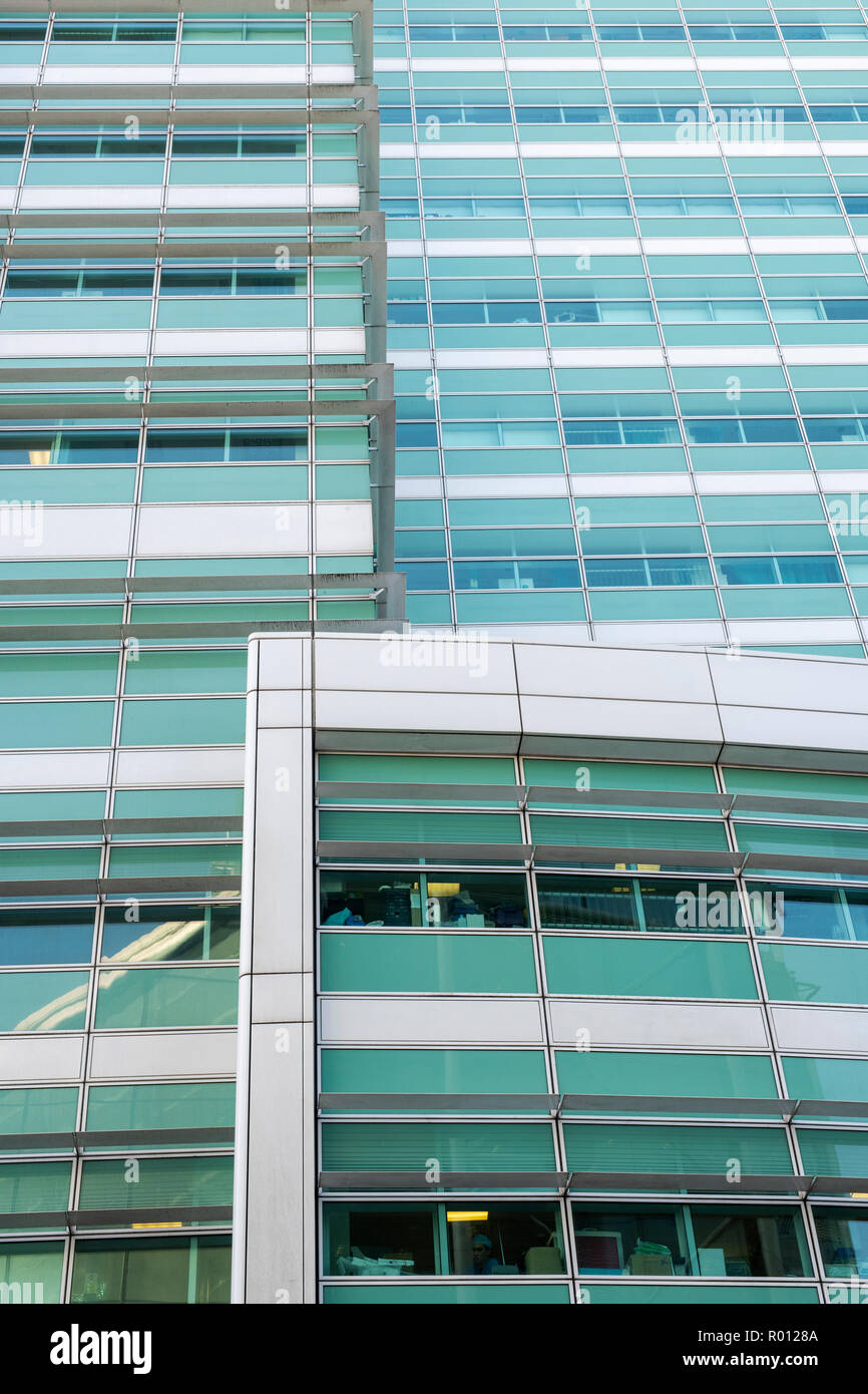 University College Hospital Gebäude abstrakt, London, England Stockfoto