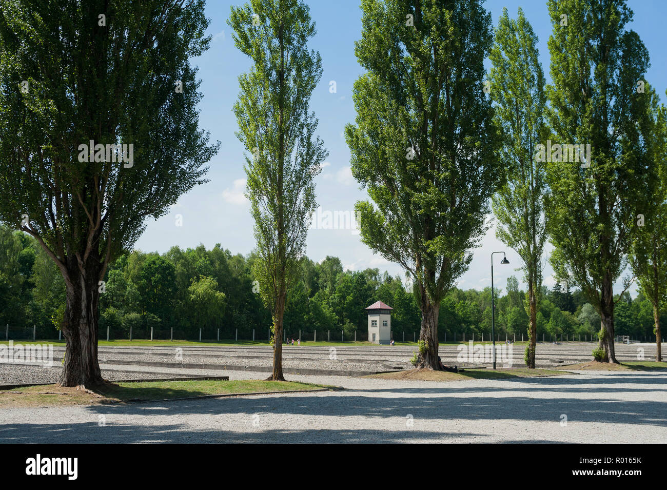 Dachau, Deutschland, Lagerstrasse und Sicherheitseinrichtungen in der KZ-Gedenkstätte Dachau Stockfoto