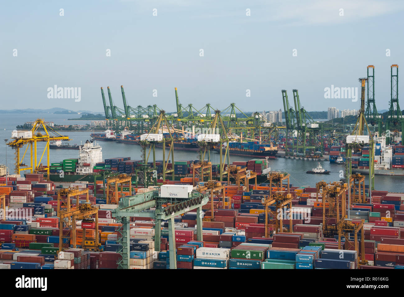 Singapur, Republik Singapur, Container Terminal Stockfoto