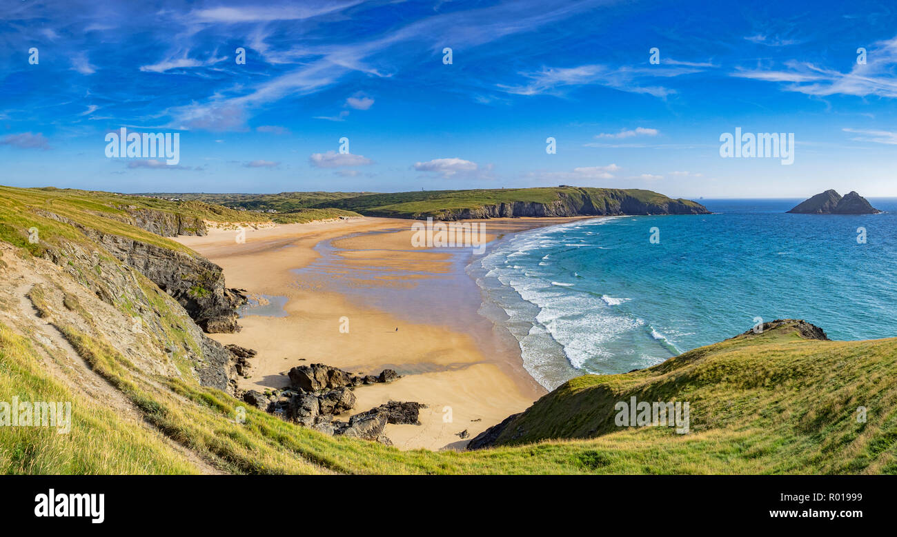 Holywell Bay von der South West Coast Path, Cornwall, Großbritannien Stockfoto