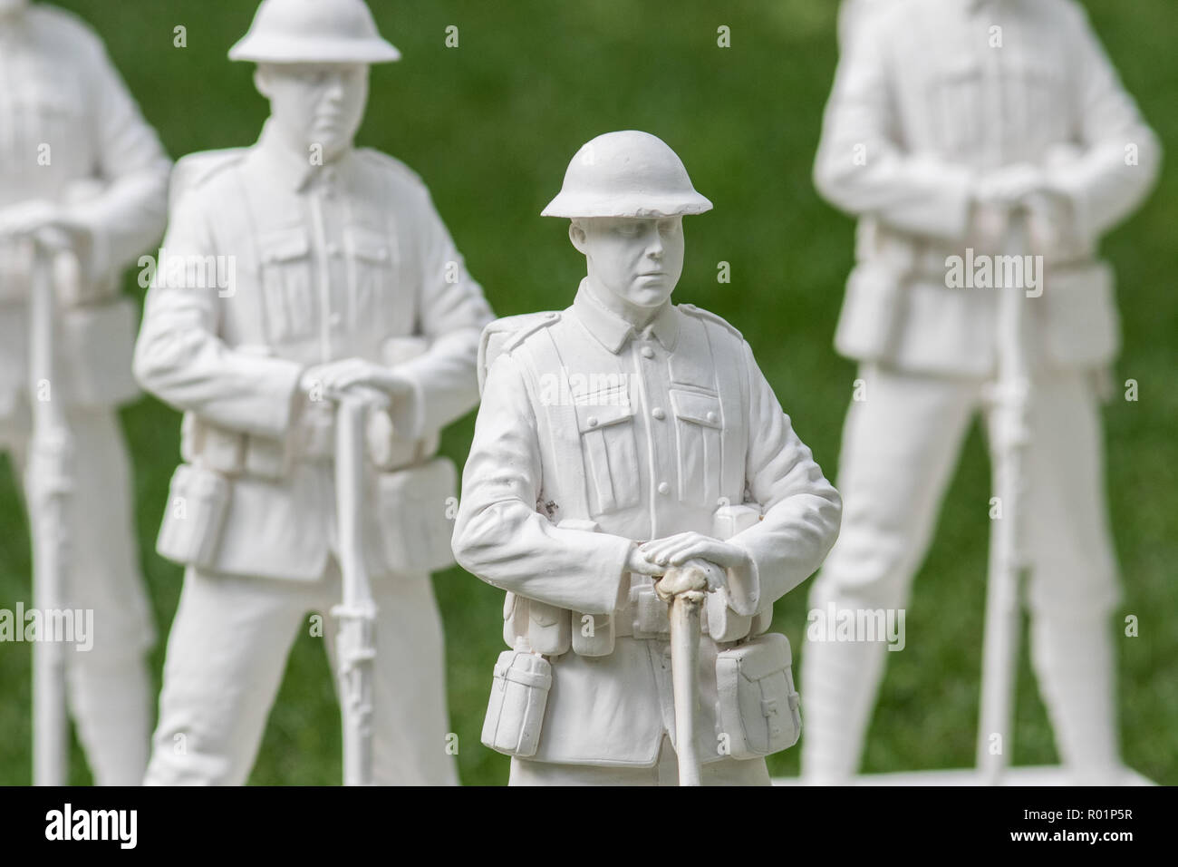 London, Großbritannien. 31. Oktober 2018. "Verlorenen Soldaten'. Jeder erinnert der Künstler Mark Humphrey verfügt über 6 Kunstwerke um Canary Wharf in Verbindung mit der Royal British Legion 100 Jahre seit dem Ende des Weltkrieges 1918 Wprld Kredit zu gedenken: Amer ghazzal/Alamy leben Nachrichten Stockfoto