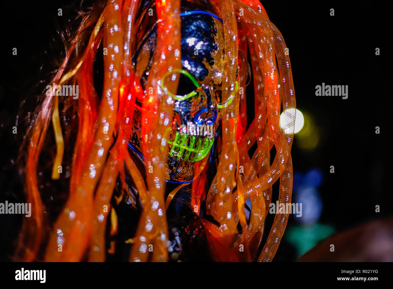 New York, New York, USA. 31 Okt, 2018. Nachtschwärmer während einer Halloween Parade in New York City in den Vereinigten Staaten heute Abend, 31. (Foto: Vanessa Carvalho/Brasilien Foto Presse) Credit: Brasilien Foto Presse/Alamy leben Nachrichten Stockfoto