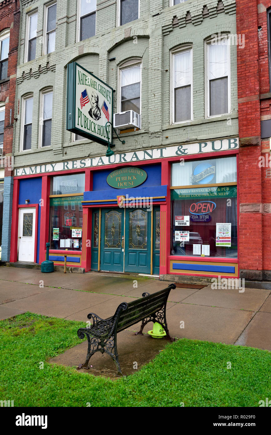 Familie Restaurant und Pub in einer kleinen Stadt von Greene, Chenango County, New York, USA Stockfoto