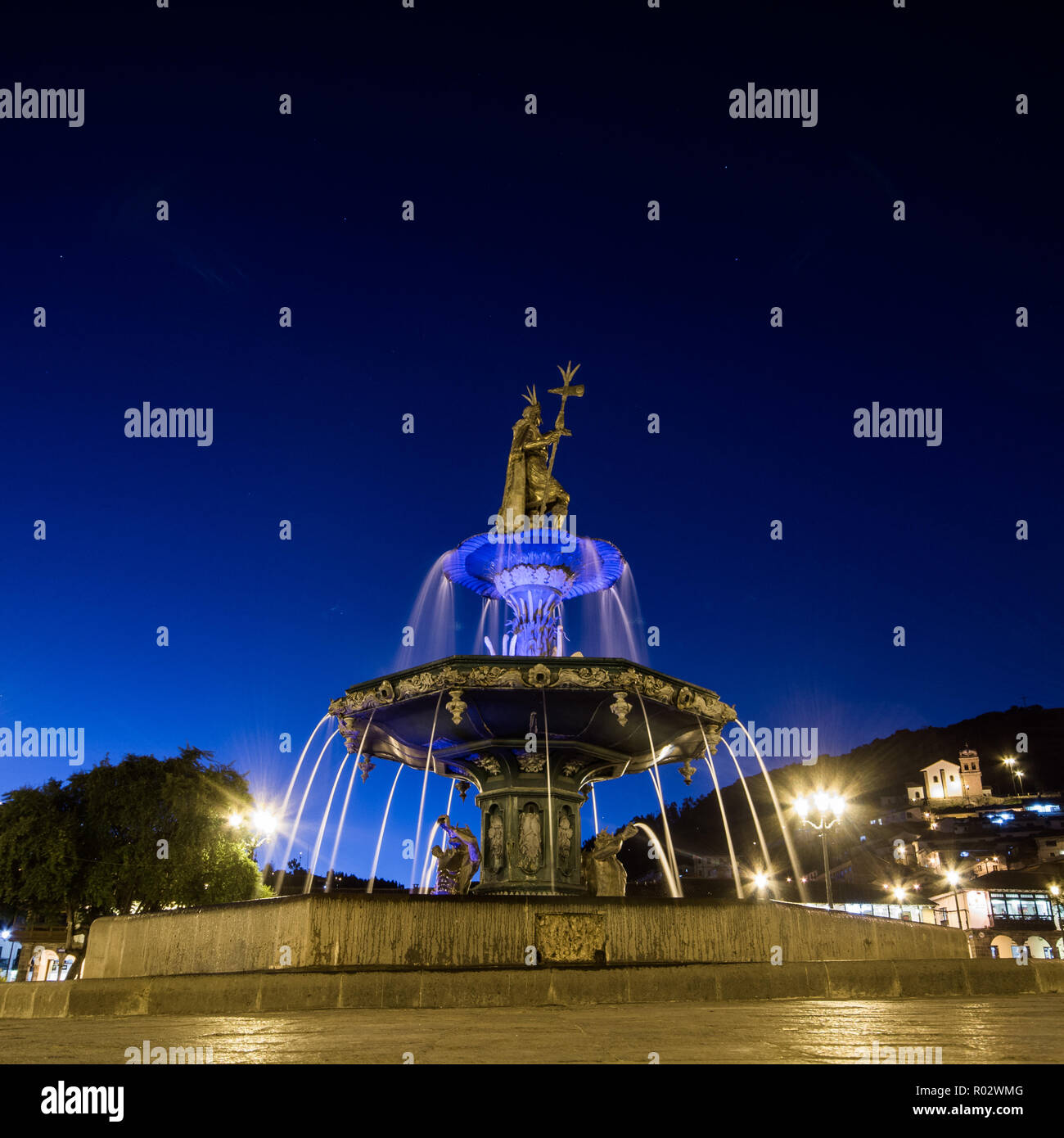 Statue von Pachacuti auf der Plaza de Armas in Cusco Stockfoto