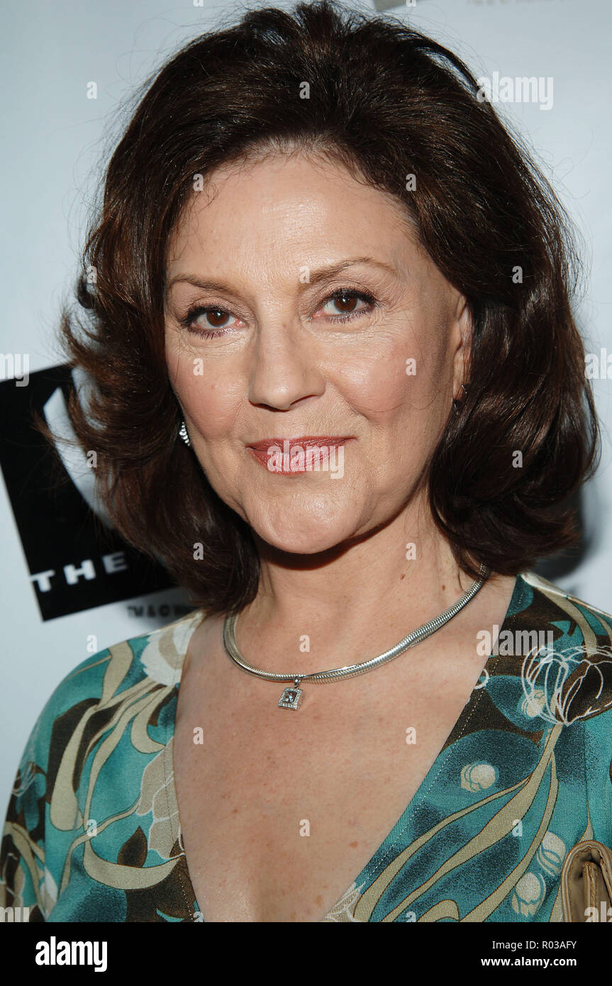 Kelly bishop -Fotos und -Bildmaterial in hoher Auflösung – Alamy