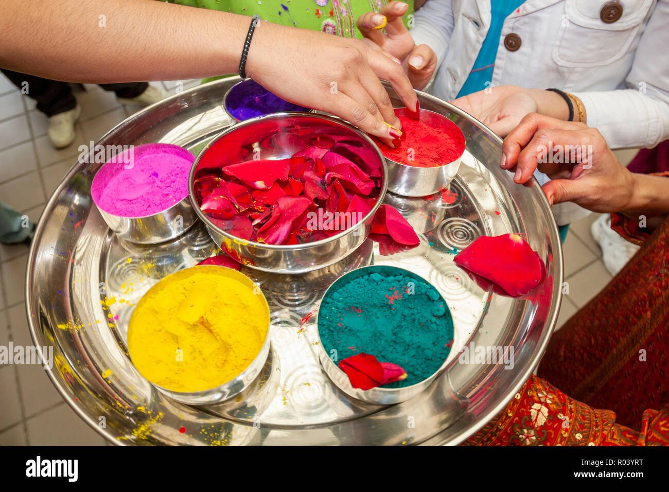 Eine Feier des Diwali, das Hindu Festival der Lichter, die vom Beginn des Geschäftsjahres an, in Indien markiert. Stockfoto
