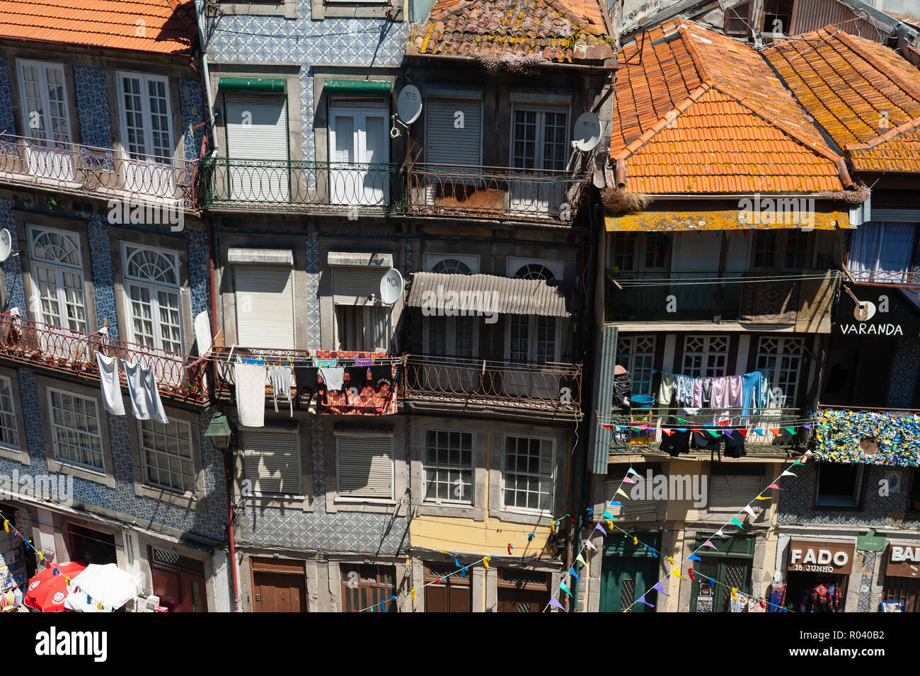 Porto, Portugal, alte Wohnhäuser in Porto Stockfoto