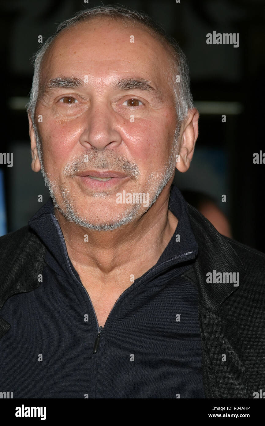 Frank Langella 11/15/04 LEBEN UND TOD VON PETER SELLERS Premiere @ Grauman's Chinese Theatre, Los Angeles, Foto von kazumi Nakamoto/Hollywood News Kabel (15. November 2004) Datei Referenz # 33689 183 HNWPLX Stockfoto