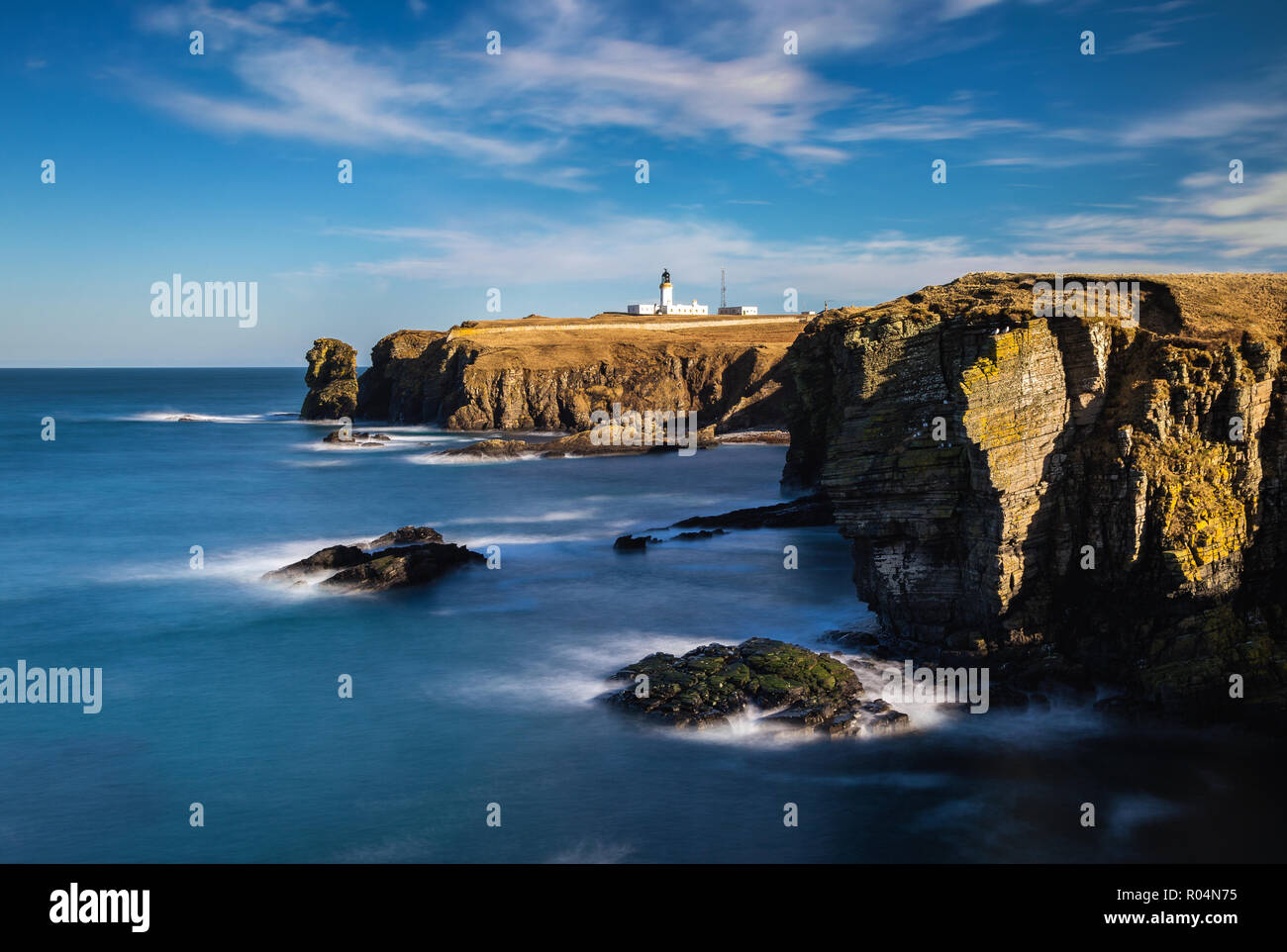 Noss Head Lighthouse auf das Hochland Küste der Nordsee. Schottland. Stockfoto