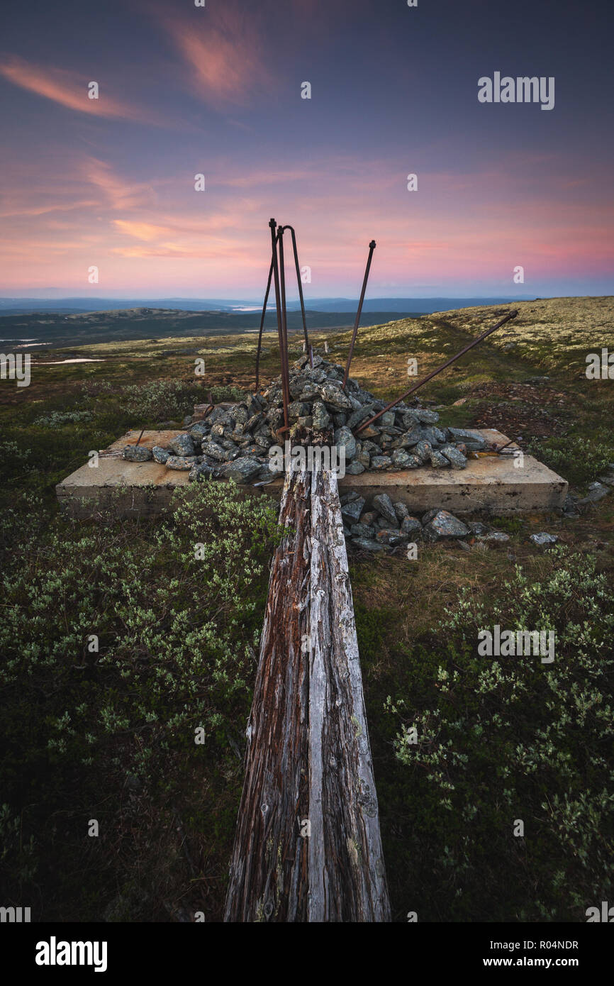 Zerstörten Gebäude der alten Kupferminen in Gebiet namens Nordgruvefeltet im mittleren Norwegen. Stockfoto