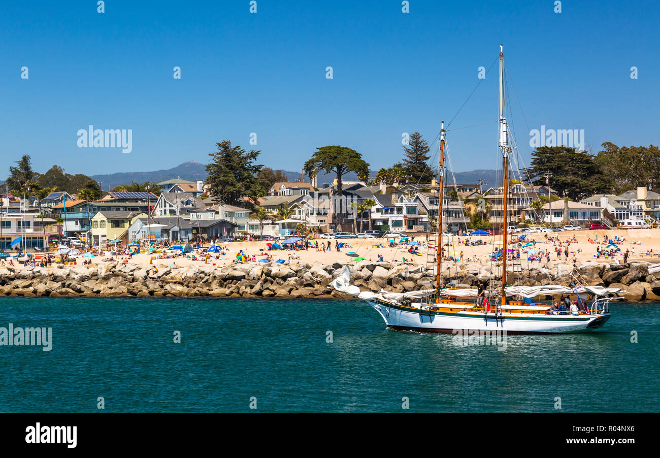 Santa Cruz Yacht Club am Hafen von Santa Cruz, Santa Cruz, Kalifornien, Vereinigte Staaten von Amerika, Nordamerika Stockfoto