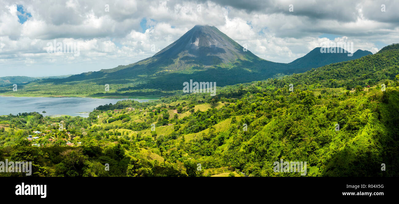 Der Vulkan Arenal, der Provinz Alajuela, Costa Rica, Mittelamerika Stockfoto