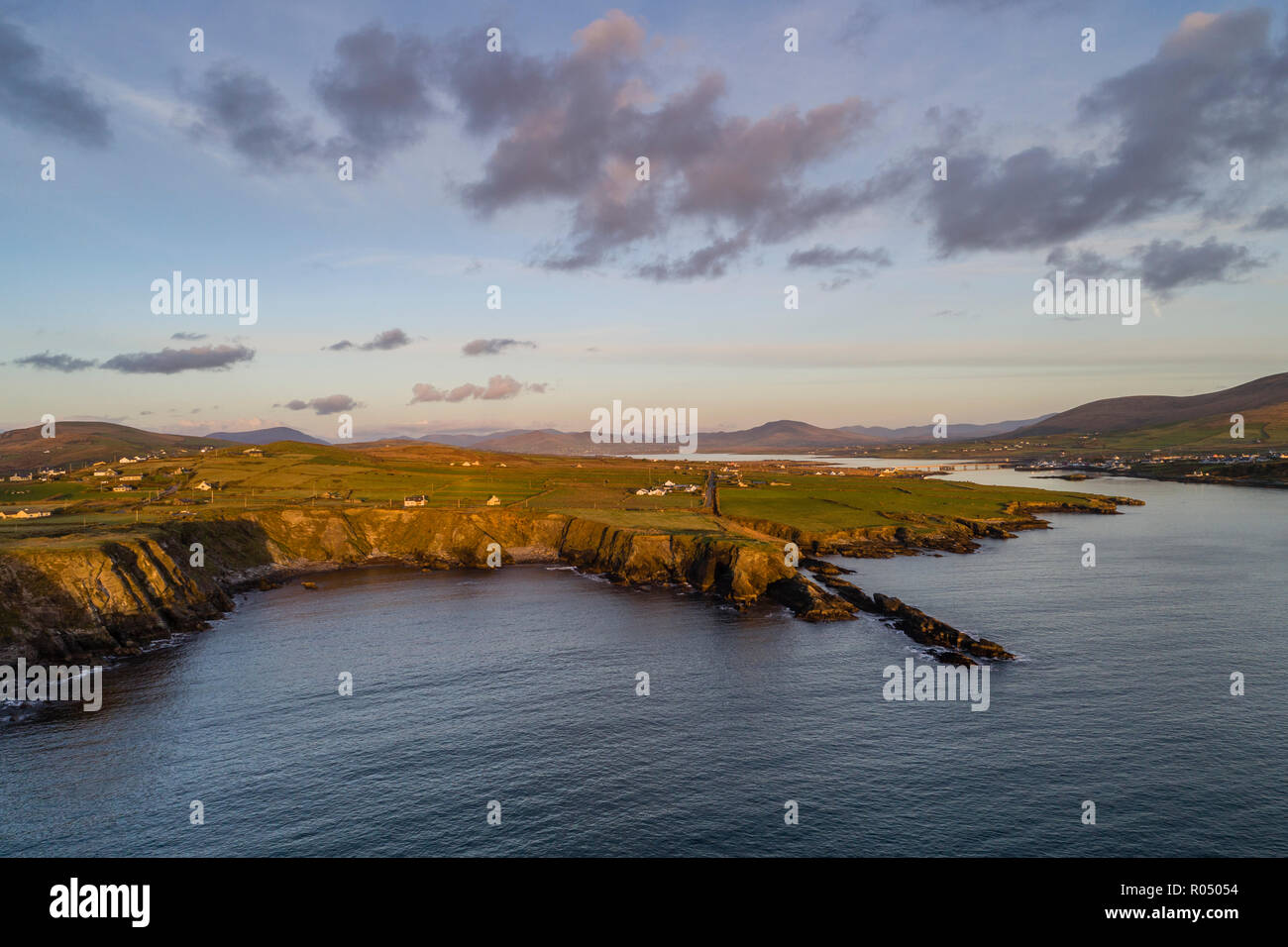 Sonnenuntergang über Valentia Island, County Kerry, Irland Stockfoto