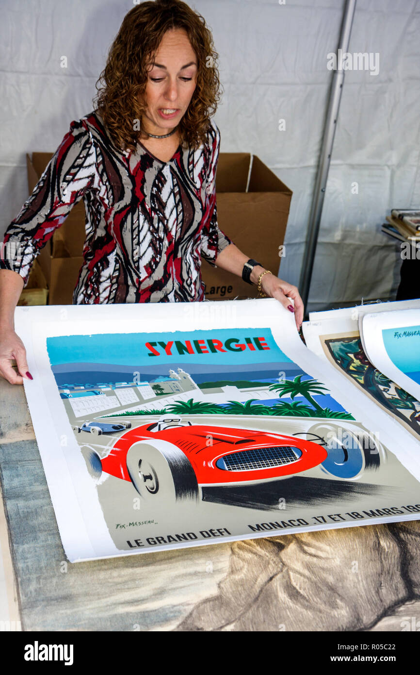 Miami Beach Florida, Ocean Drive, Art Deco-Wochenende, Architektur, Architektur, Straßenfest, Festivals, Feier, Messe, Event, Feier, Verkäufer Stockfoto