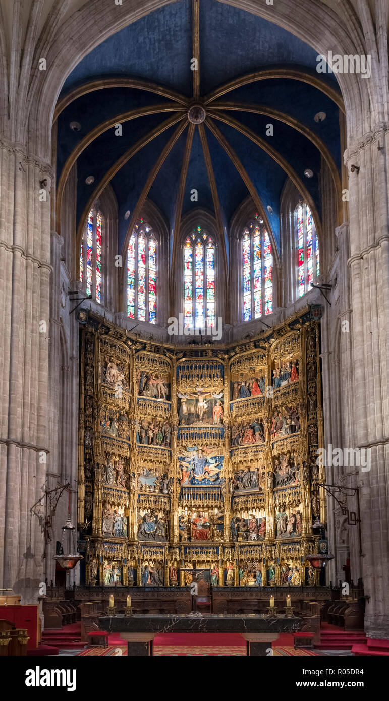 Altarbild über dem Altar in der Kathedrale von Oviedo, Oviedo, Asturien, Spanien Stockfoto