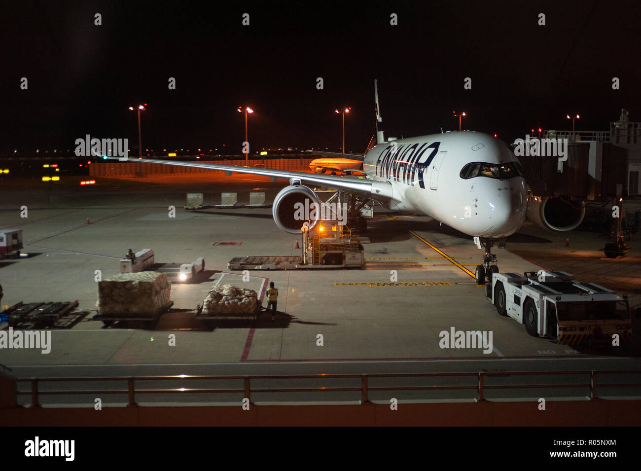 03.06.2018 - Singapur, Republik Singapur, Asien - Finnair Airbus A350 Passagiermaschine ist ein Tor am Flughafen Singapur Changi geparkt. Stockfoto