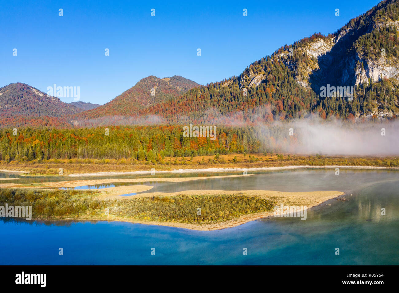 Zuflüsse der Isar in die sylvenstein See, Sylvenstein Stausee, drone Bild, Lenggries, Isarwinkel, Oberbayern, Bayern Stockfoto