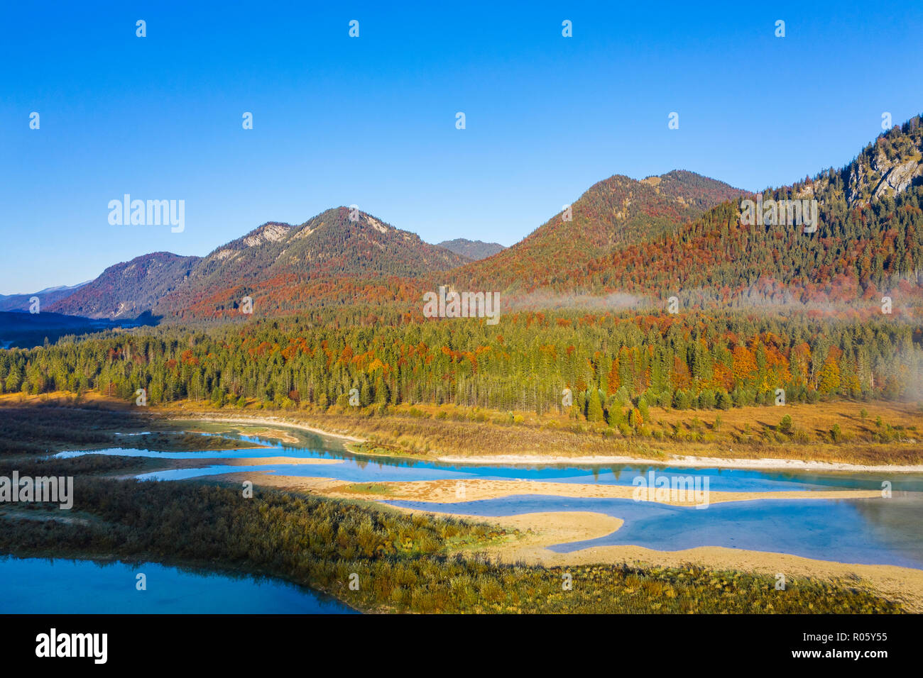 Zuflüsse der Isar in die sylvenstein See, Sylvenstein Stausee, drone Bild, Lenggries, Isarwinkel, Oberbayern, Bayern Stockfoto
