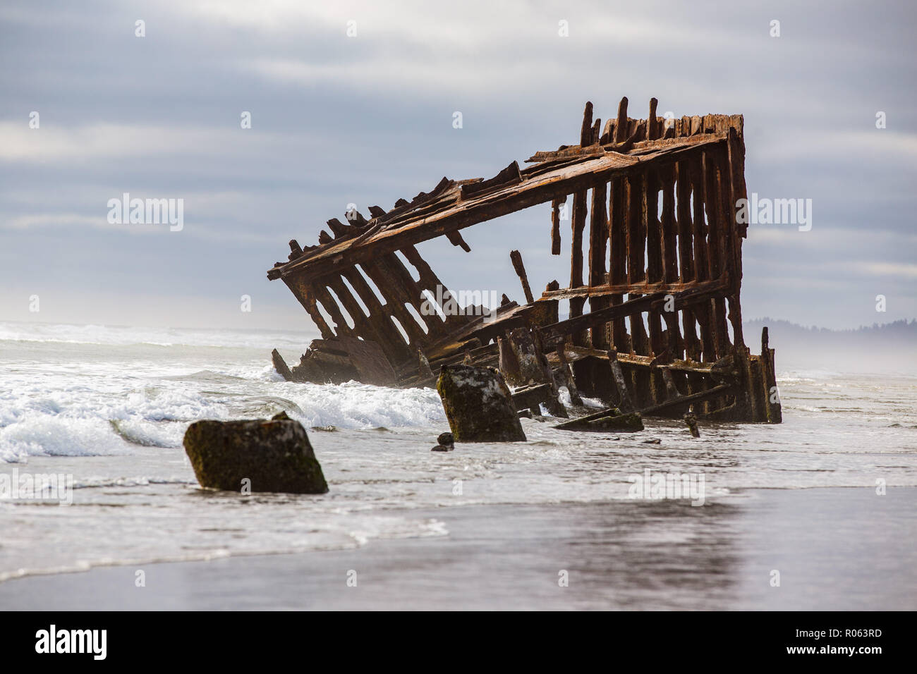 Peter Iredale schiffbruch an der Küste von Oregon, Astoria. Stockfoto