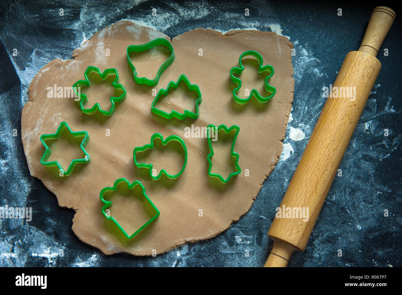 Weihnachten hausgemachte Cookies Vorbereitung. Weihnachten und Neujahr Konzept Stockfoto