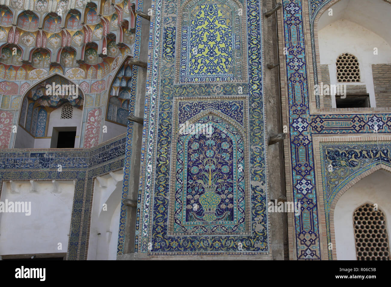 Abdul aziz madrassa Fotos und Bildmaterial in hoher Auflösung Alamy