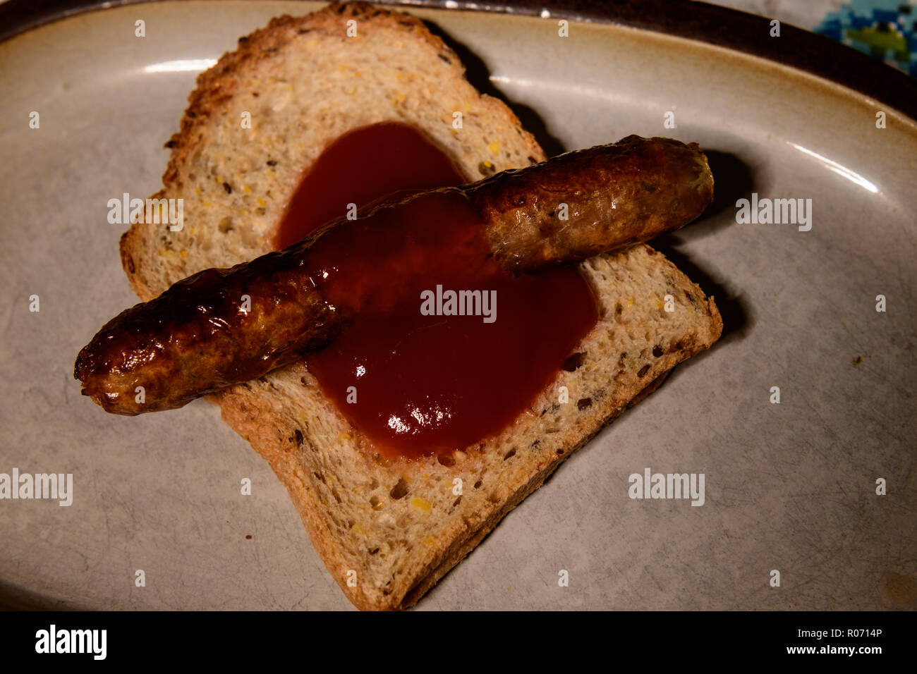 Armer rentner -Fotos und -Bildmaterial in hoher Auflösung – Alamy