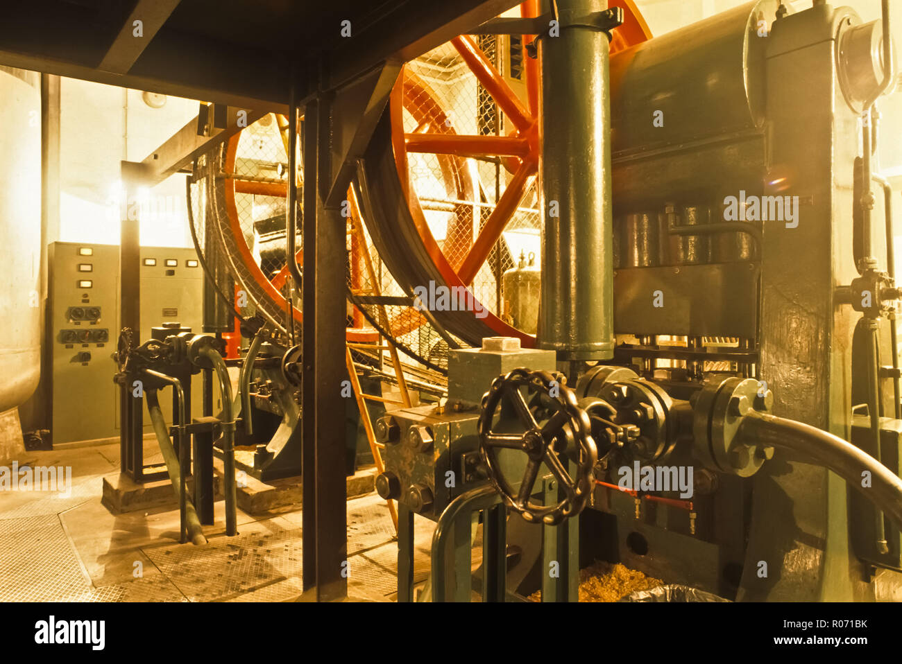 Wien, Ringstraße, Hinter den Kulissen der Wiener Staatsoper, Bühnentechnik - Wien, Ringstraße, Staatsoper, hinter den Kulissen Stockfoto