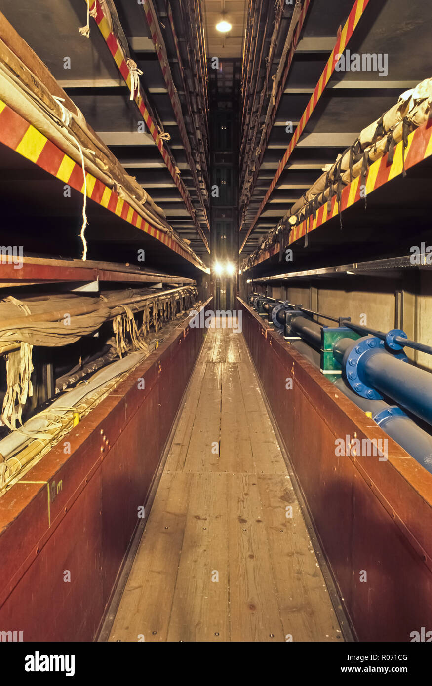 Wien, Ringstraße, Hinter den Kulissen der Wiener Staatsoper, Bühnentechnik - Wien, Ringstraße, Staatsoper, hinter den Kulissen Stockfoto