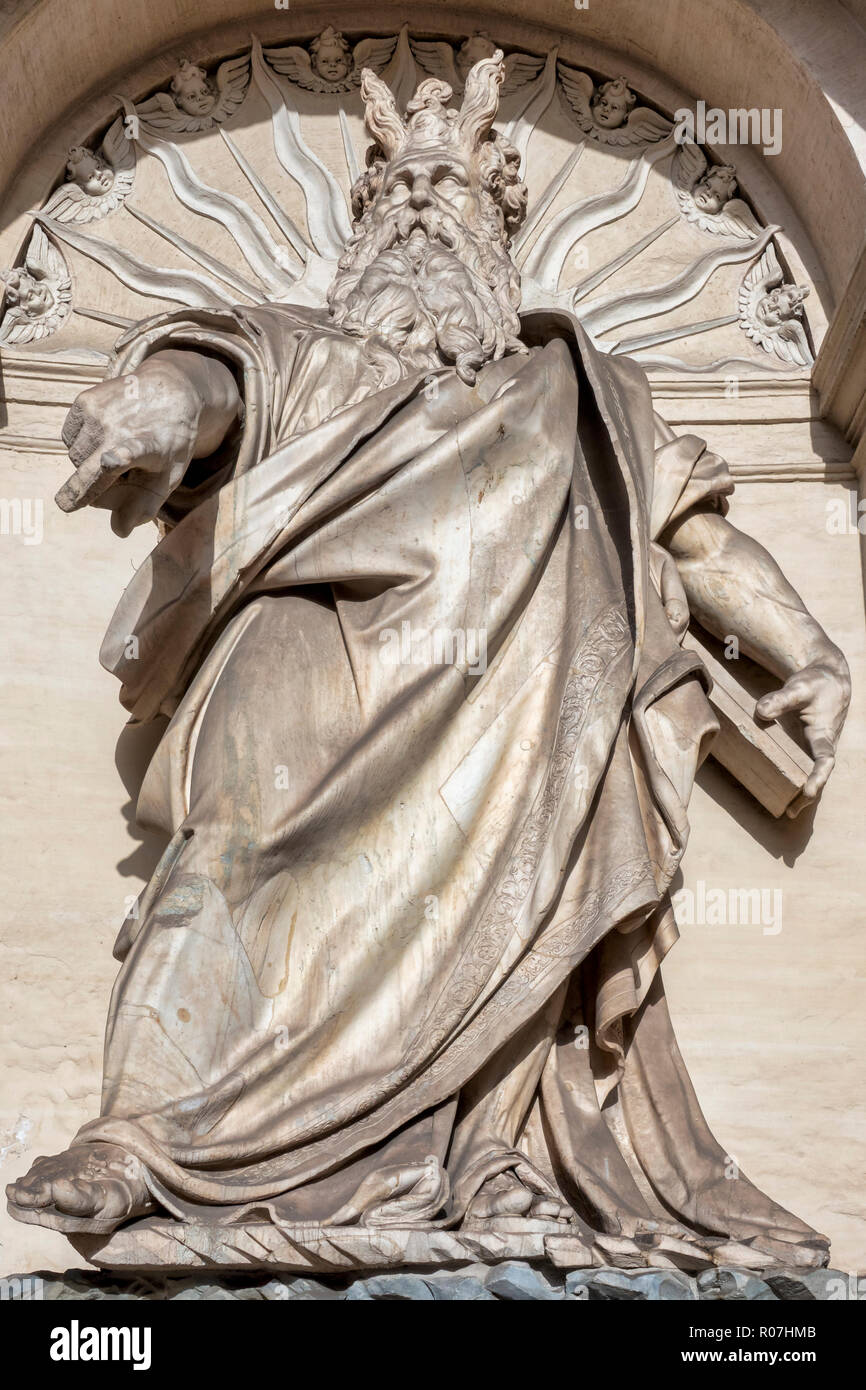 Details der monumentalen Fontana dell'Acqua Felice (oder der Moses Brunnen), Rom, Italien Stockfoto