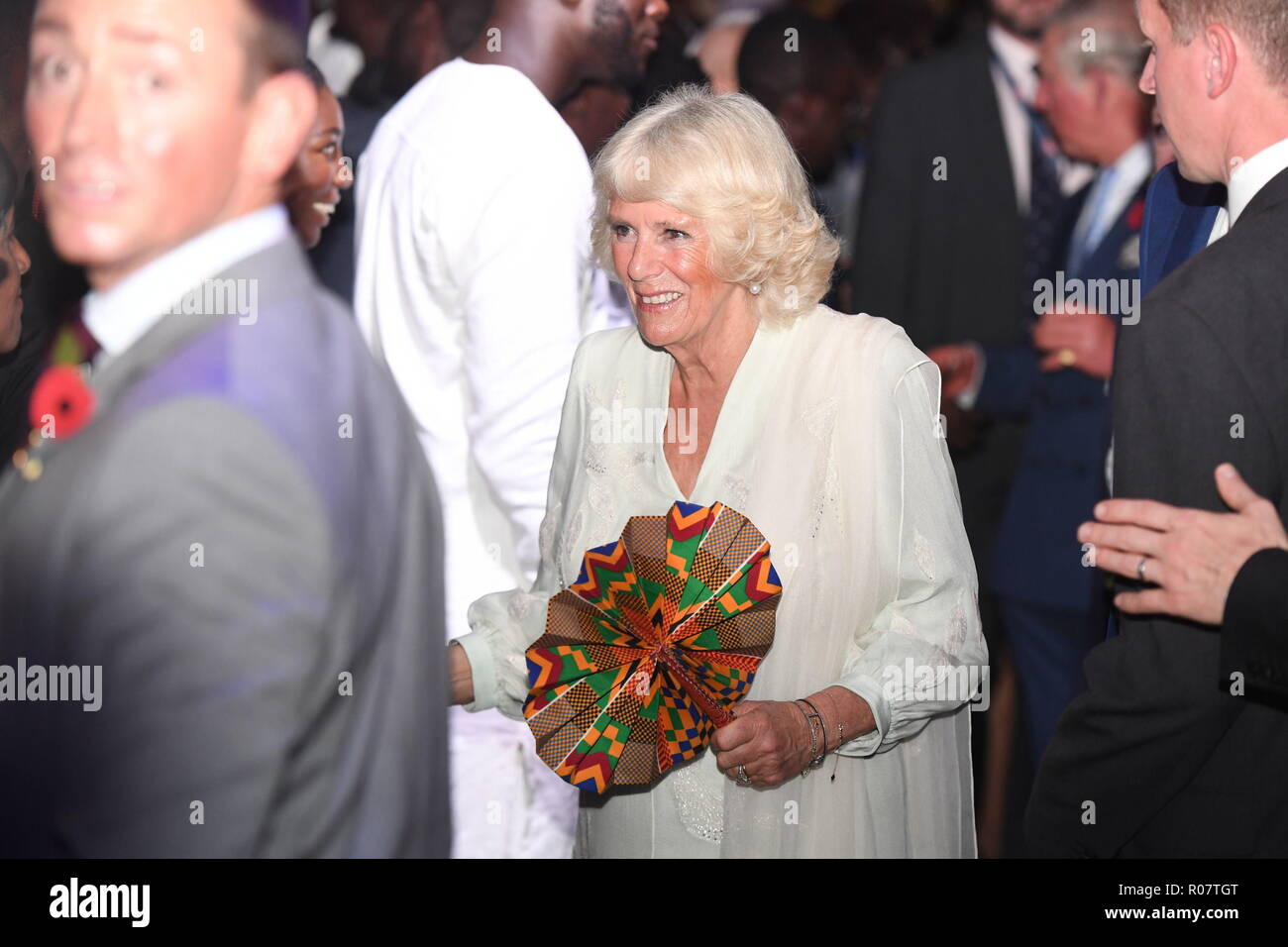 Die Herzogin von Cornwall besucht einen Empfang in der Residenz des britischen Hohen Kommissars in Accra, Ghana, am dritten Tag Ihrer Reise nach Westafrika. Stockfoto