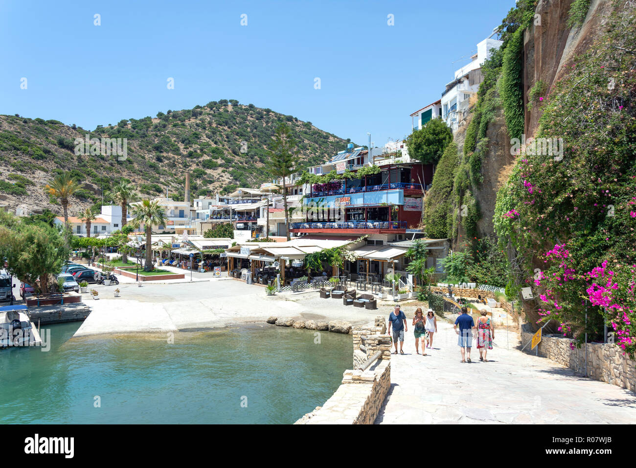 Dorf und Hafen, Promenade, Agia Galini, Rethimnon, Kreta (Kriti), Griechenland Stockfoto