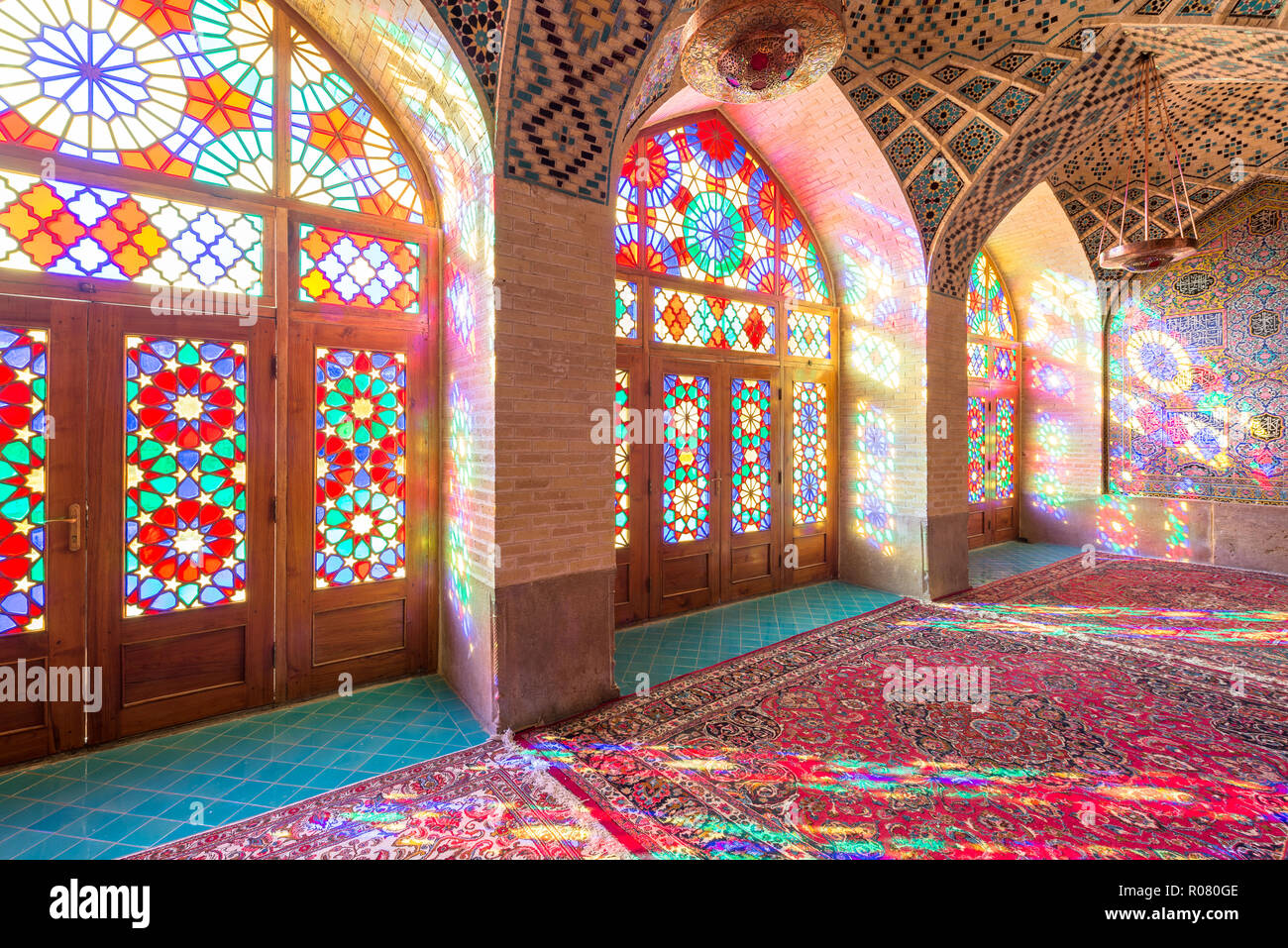 SHIRAZ, IRAN - 05. SEPTEMBER 2016: Nasir ol-molk Moschee Stockfoto